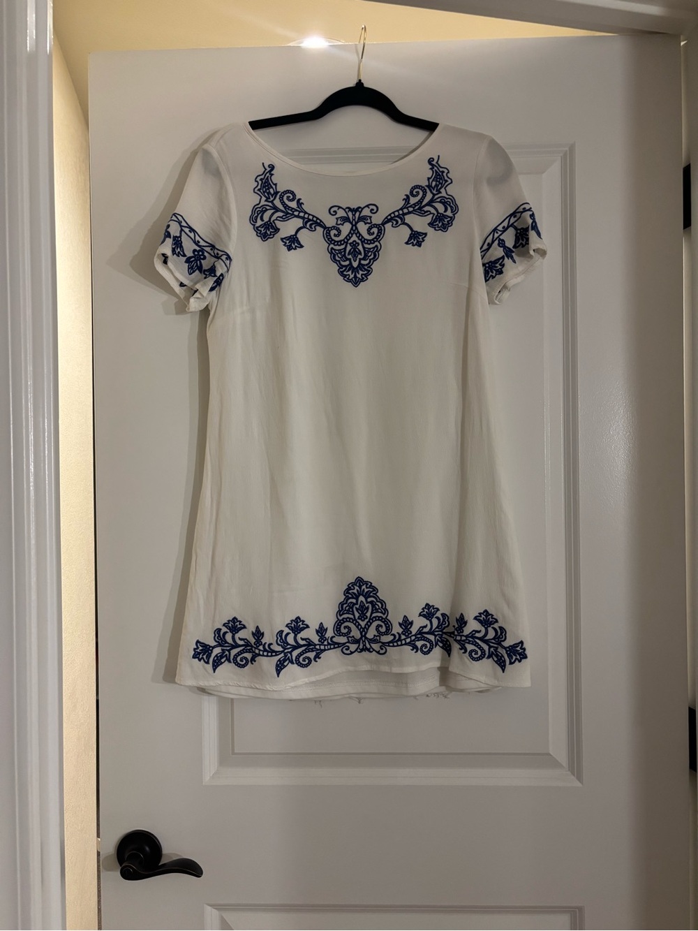 Lulus White Tunic Dress with Blue Embroidered Detail